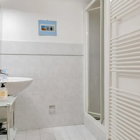 Apartment Migliarina Bedrooms